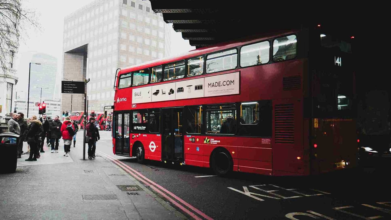 Top Airport Transfer Services in the UK for Relaxed Travel